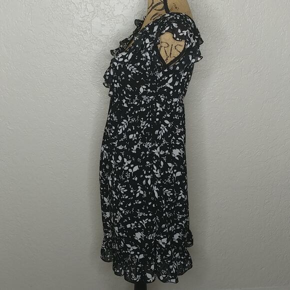 Converse One Star Floral Ruffle Dress Size XS - Picture 5 of 5